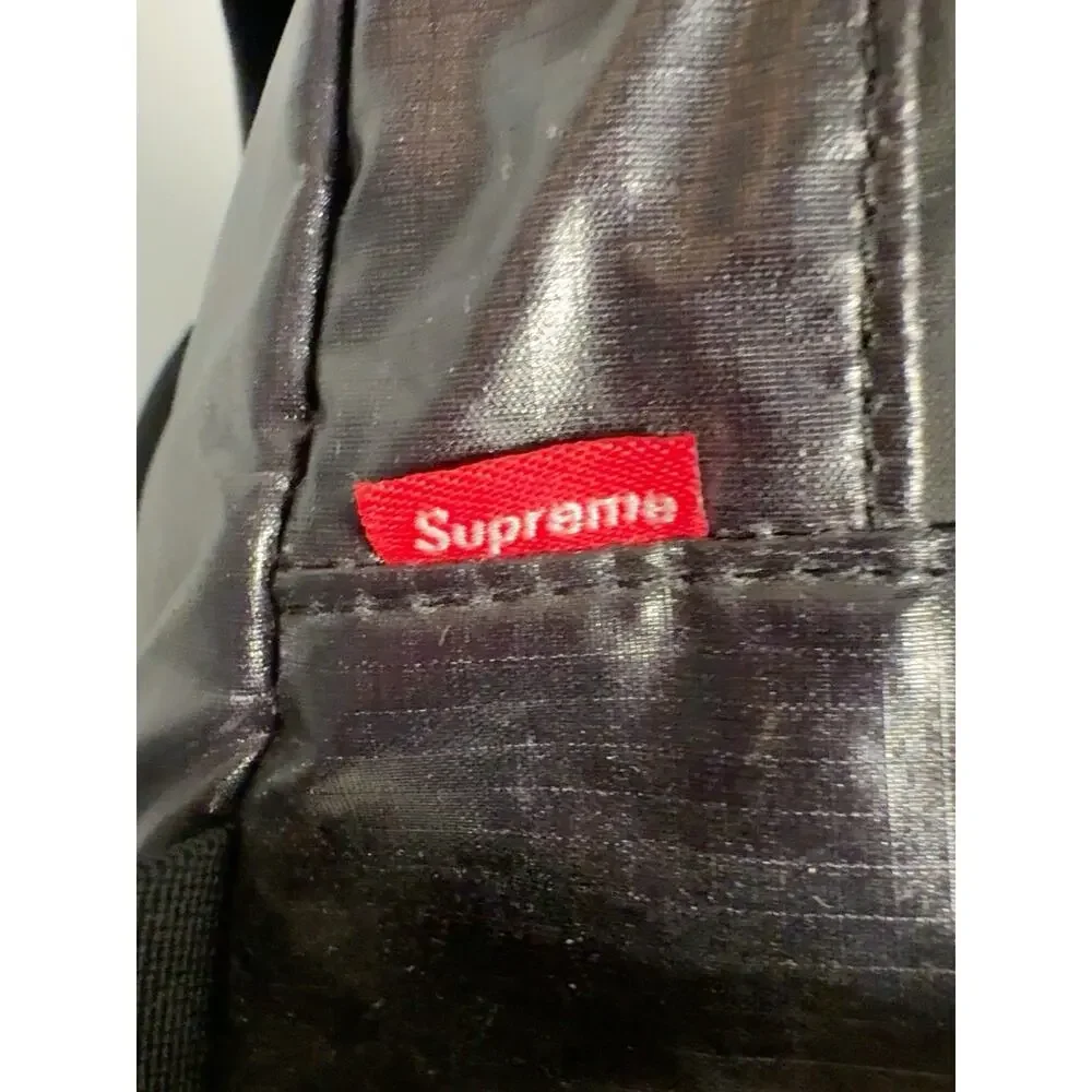 Supreme Large Black Nylon Logo Duffle Bag Zip Closure Adjustable Shoulder Strap